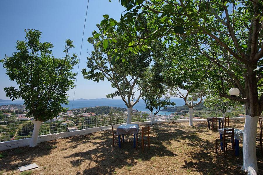 Rizos Veranda - Rooms Isomata Buitenkant foto